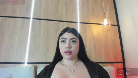 ashlyn online show from October 2, 8:27 pm