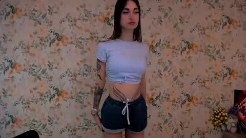 asia_n_ online show from January 4, 10:38 am