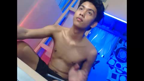 asian_ainsley69 online show from October 12, 5:01 pm