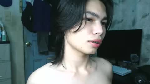 asian_babyboi online show from October 2, 12:56 pm