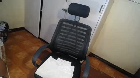 Asia online show from February 25, 9:57 pm