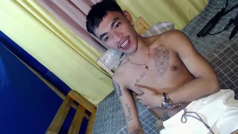 Snapshot of asian_kimxxx chatting on February 8, 10:19 pm don online show from February 8, 10:19 pm