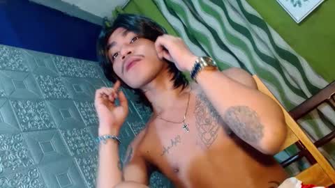 Snapshot of asian_kimxxx chatting on February 16, 9:59 pm don online show from February 16, 9:59 pm