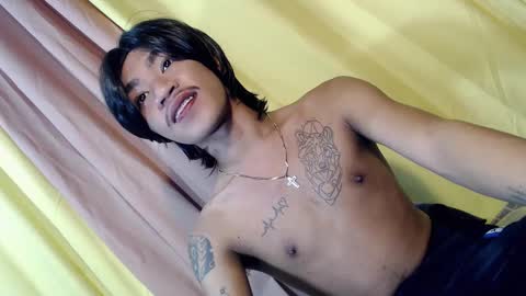 Snapshot of asian_kimxxx chatting on February 17, 6:15 pm don online show from February 17, 6:15 pm