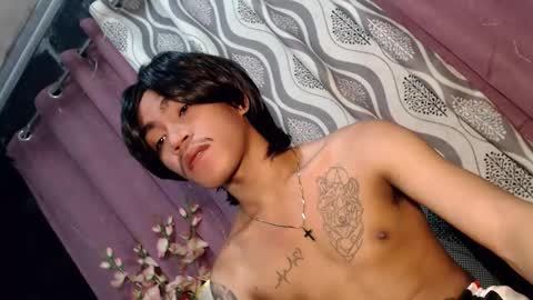 Snapshot of asian_kimxxx chatting on February 27, 8:09 pm don online show from February 27, 8:09 pm