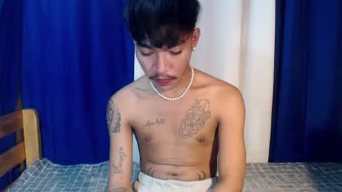 Snapshot of asian_kimxxx chatting on October 7, 5:21 pm don online show from October 7, 5:21 pm