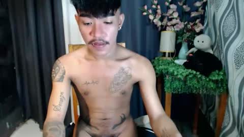 Snapshot of asian_kimxxx chatting on October 9, 2:26 pm don online show from October 9, 2:26 pm