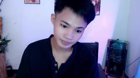 asian_lover05 online show from October 7, 3:53 pm