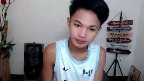 asian_lover05 online show from October 12, 4:06 pm