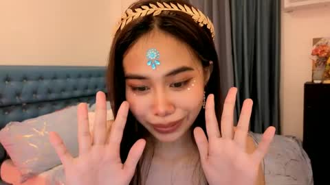 Snapshot of asianbabecandy chatting on January 17, 9:28 am candy online show from January 17, 9:28 am