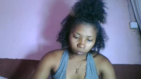 asmiraa online show from December 1, 11:26 am