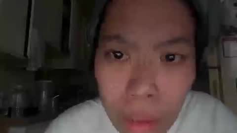 Snapshot of assert32 chatting on November 28, 12:46 am Patty online show from November 28, 12:46 am