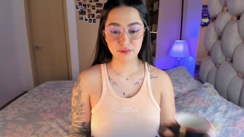 Ashley online show from January 28, 2:21 am