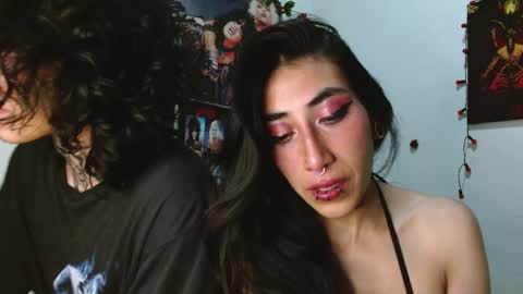 Asterothxznikki online show from December 27, 6:03 am