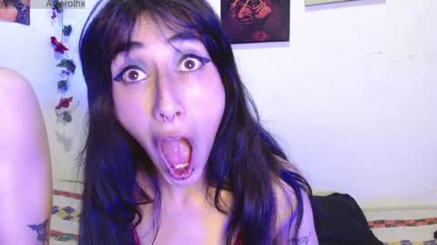 Asterothxznikki online show from February 5, 6:56 am