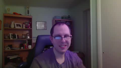 Snapshot of astg94 chatting on November 14, 2:43 am Andrew or Smiley Read the message in bold above the bio design for info on the situation. online show from November 14, 2:43 am