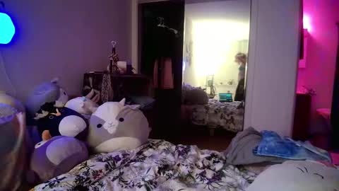 AstoriaLove online show from February 22, 1:00 am