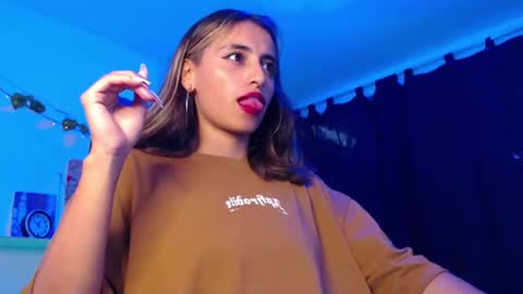 Atenea online show from December 28, 7:54 pm