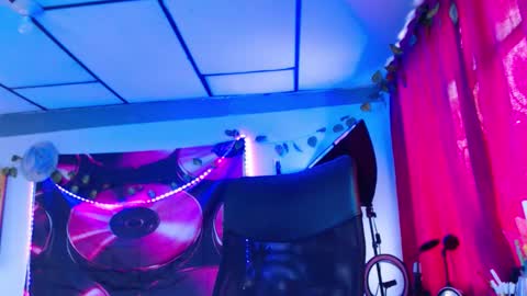 Atenea online show from September 15, 12:49 pm