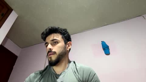 Snapshot of athlete_boy22 chatting on October 12, 9:30 am Atlas online show from October 12, 9:30 am