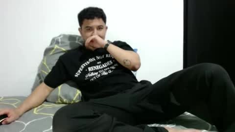 Robin online show from September 18, 1:40 am