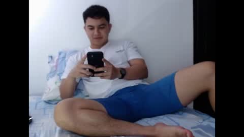 Robin online show from October 4, 6:50 pm