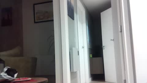 Snapshot of atlanticthunder chatting on December 16, 7:35 am Rick online show from December 16, 7:35 am