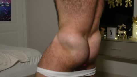 Snapshot of atlantis_is_calling_sos chatting on February 8, 9:36 pm Tony online show from February 8, 9:36 pm