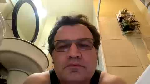 Snapshot of atozzzz chatting on October 13, 3:28 am atozzzz online show from October 13, 3:28 am