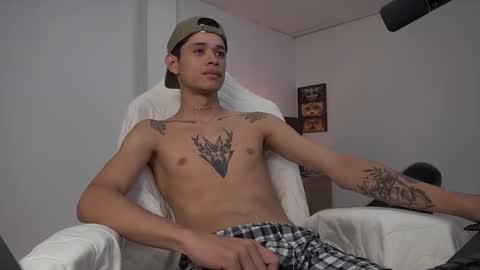 Atreus online show from October 20, 9:26 pm