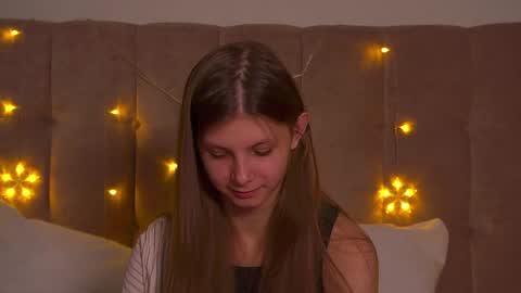 Audrey online show from December 14, 10:34 am