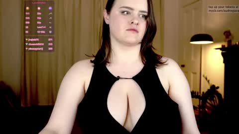 Audrey Jacq online show from January 26, 8:56 pm