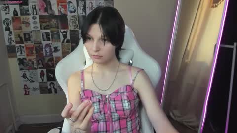 Audrey online show from October 20, 9:32 am