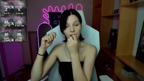 Audrey online show from October 27, 9:46 am