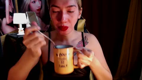 Miss awra online show from December 5, 4:31 am