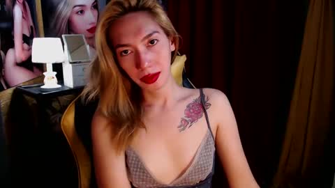 Miss awra online show from December 7, 8:55 am