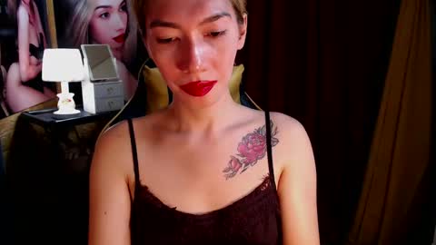 Miss awra online show from December 8, 8:41 am