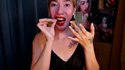 Miss awra online show from February 13, 5:26 am