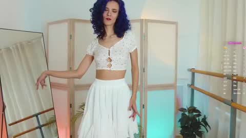 Lana online show from October 6, 6:44 am