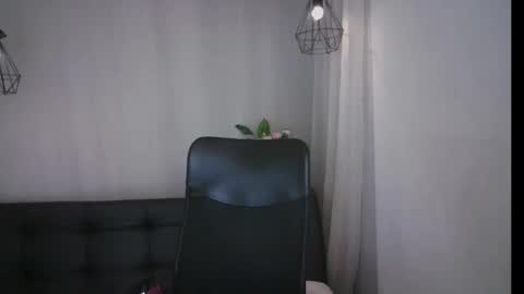 Snapshot of aurora_ath chatting on January 10, 4:12 am Aurora ath online show from January 10, 4:12 am