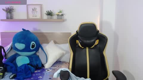 aurora_rodriguez online show from December 5, 12:11 pm