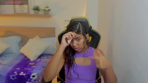 aurora_rodriguez online show from January 15, 12:15 pm