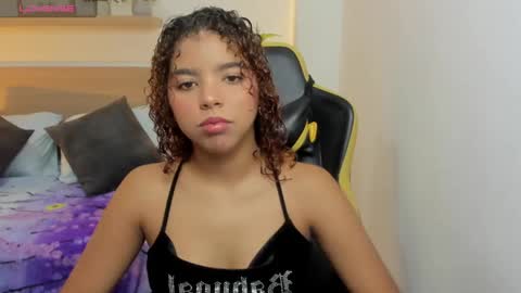 aurora_rodriguez online show from January 30, 12:06 pm