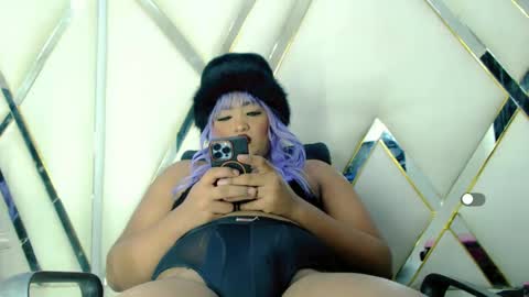 Aurora online show from October 8, 6:27 pm