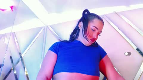 Aurora online show from October 24, 11:34 pm