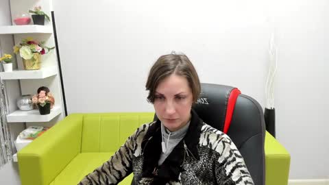 Aurora online show from December 21, 7:06 pm