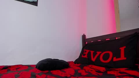 Snapshot of austin_nice_cock chatting on February 26, 7:05 pm astin nice online show from February 26, 7:05 pm