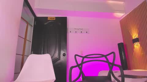 austin_rouse online show from November 9, 7:23 pm