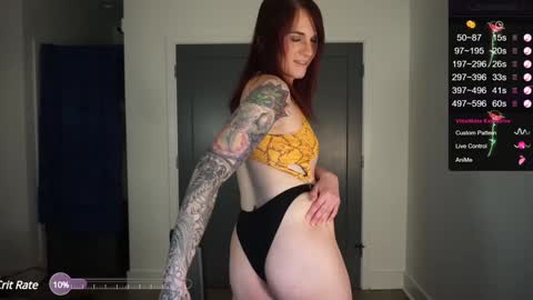 Snapshot of autumnnights chatting on January 11, 11:56 pm online show from January 11, 11:56 pm