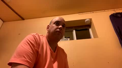 Auz online show from January 1, 9:17 am